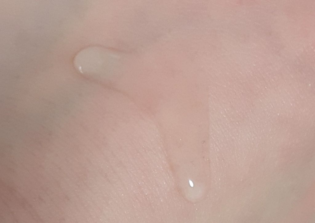 極潤 ヒアルロン液(旧)/肌ラボ/化粧水を使ったクチコミ（3枚目）