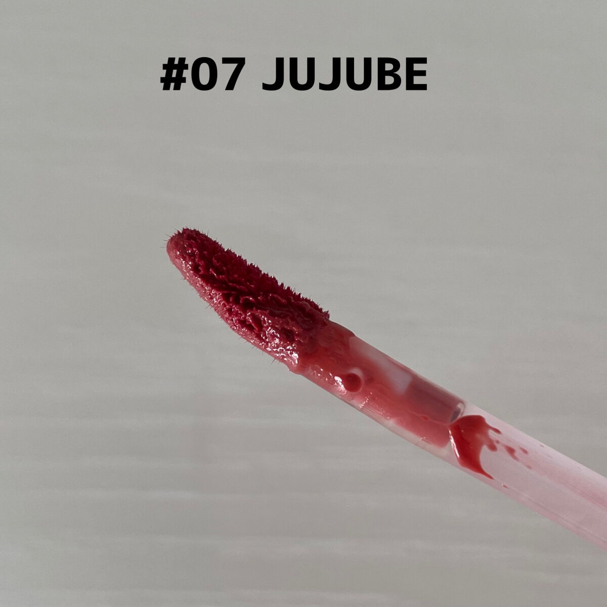 ジューシーラスティングティント/rom&nd/リップティントを使ったクチコミ（2枚目）