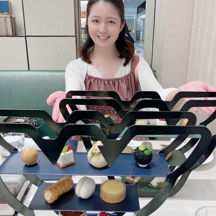 yuð on LIPS ããå¿ææ©ãã«ã³ã2Fã«ããšã³ããªãªã¢ã«ããŒããã«äœµèšããŠããã..ãïŒ4æç®ïŒ