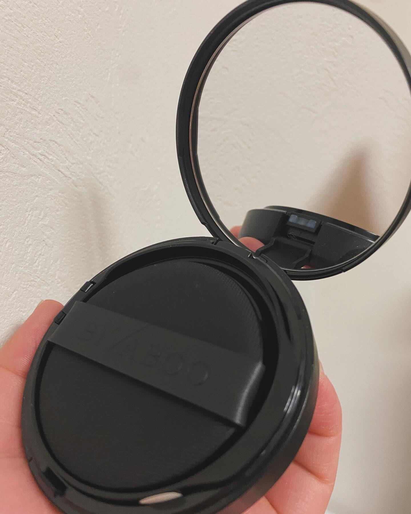 ベルベットジュエルクッション/BIVABOO/クッションファンデーションを使ったクチコミ（2枚目）