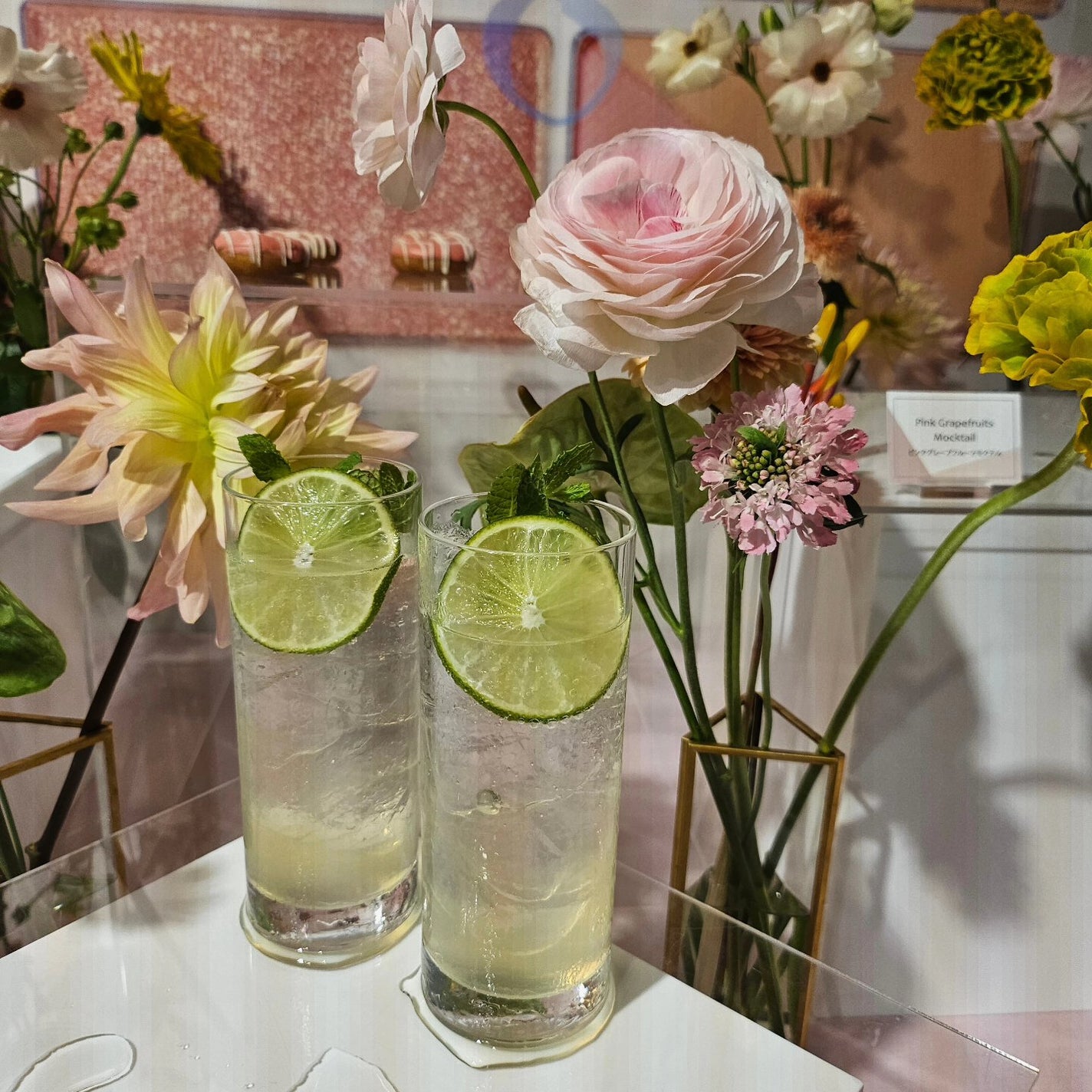 ソフトブラーリングアイパレット/wakemake/アイシャドウパレットを使ったクチコミ(5枚目)