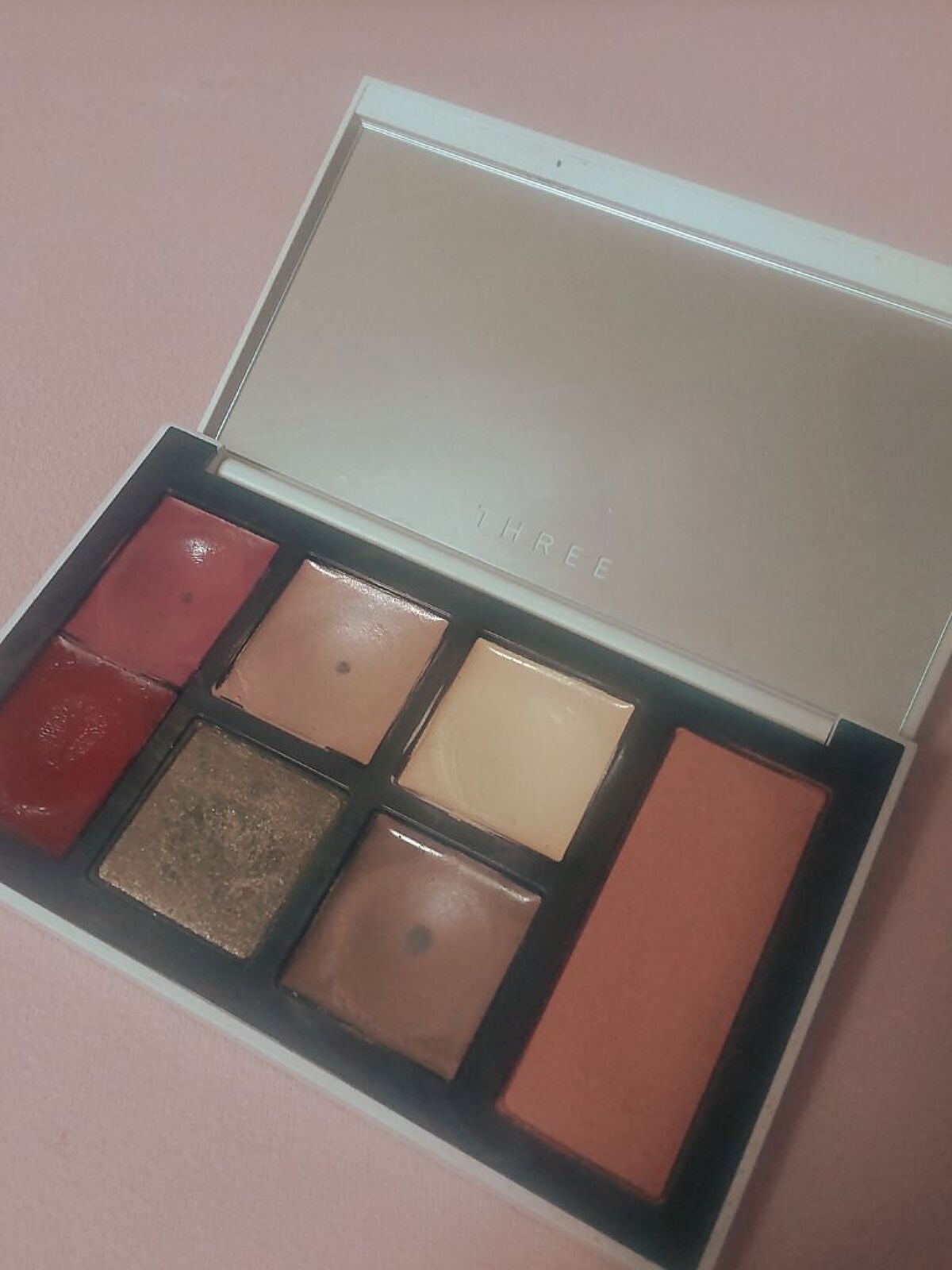 セレブレーションリベレーションパレット/THREE/メイクアップキットを使ったクチコミ(1枚目)