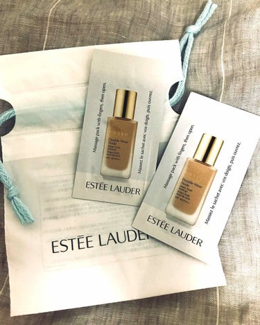 🌫試供品…

🧚🏻‍♀️ESTEE LAUDER
ダブルウェア ヌード
ウォーター フレッシュ メークアップ

試供品なので、
標準色の35番サンドという色。

私的には、色を合わせてもらって、
そのま