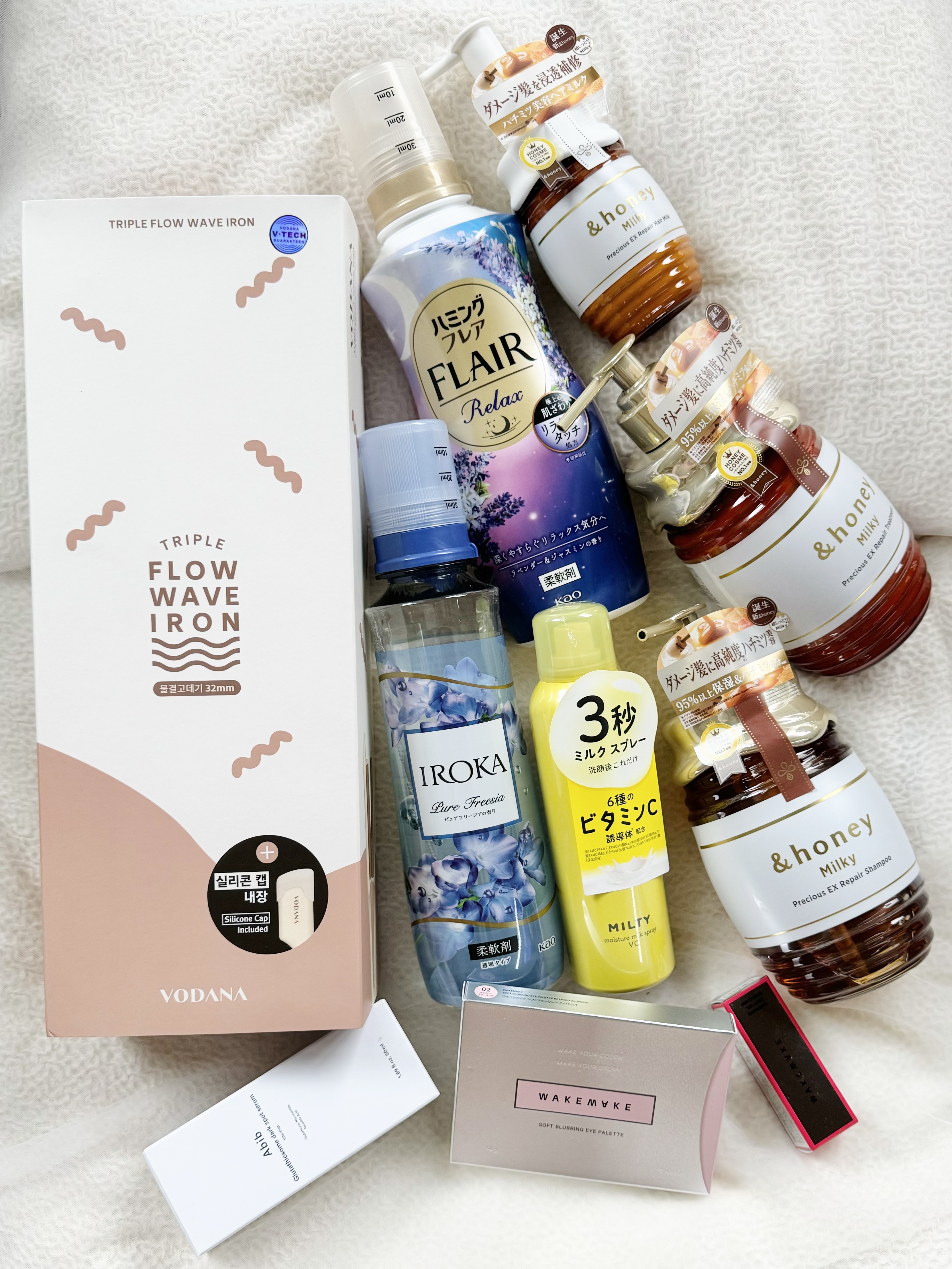 ソフトブラーリングアイパレット/wakemake/アイシャドウパレットを使ったクチコミ（1枚目）