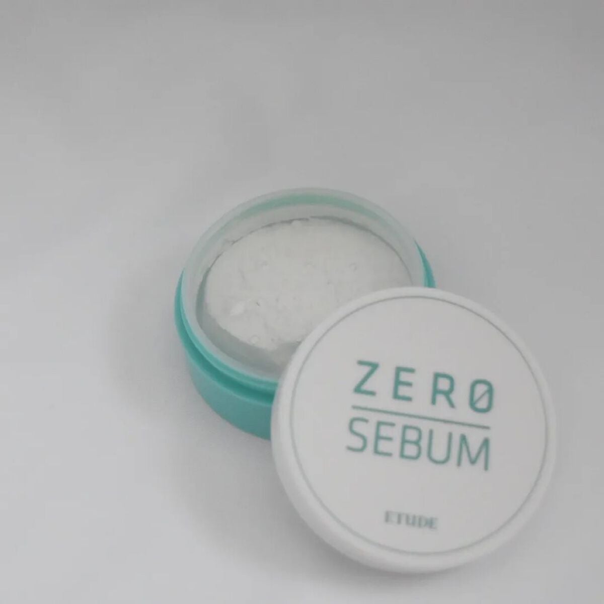 Zセバムドライングパウダー/ETUDE/フェイスパウダーを使ったクチコミ(2枚目)