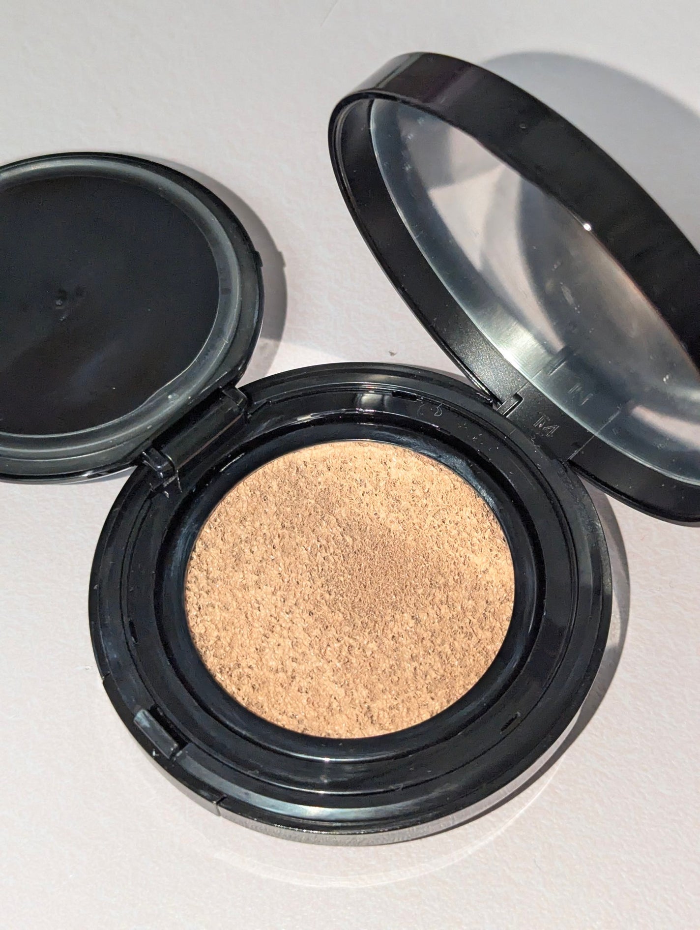 ドラマティックエッセンスクッション グロウ/マキアージュ/クッションファンデーションを使ったクチコミ(2枚目)