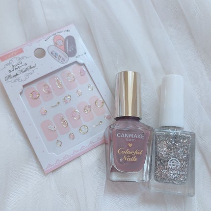 カラフルネイルズ/キャンメイク/マニキュアを使ったクチコミ(2枚目)