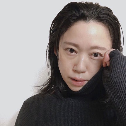 梅ちゃんアラフィフツヤ肌オタク on LIPS 「𓅪𓂃𓈒𓏸肩にかかる髪の外ハネが気になるわたし.↓↓↓スタイリ..」(7枚目)