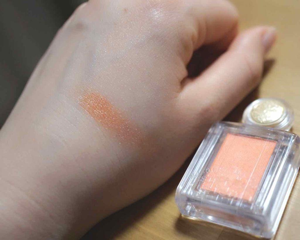 シャドーカスタマイズ/MAJOLICA MAJORCA/単色アイシャドウを使ったクチコミ(1枚目)