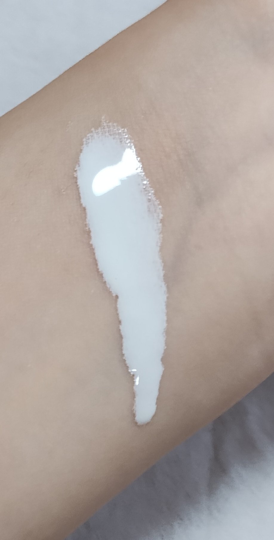 皮脂テカリ防止下地/CEZANNE/化粧下地を使ったクチコミ（2枚目）