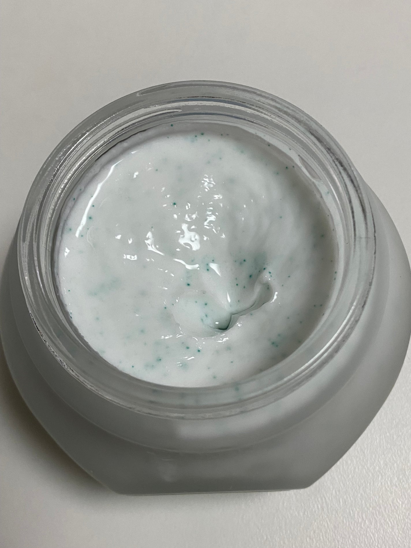 フェイスポリッシャー リフレッシング(ミント)/SABON/スクラブ・ゴマージュを使ったクチコミ(3枚目)