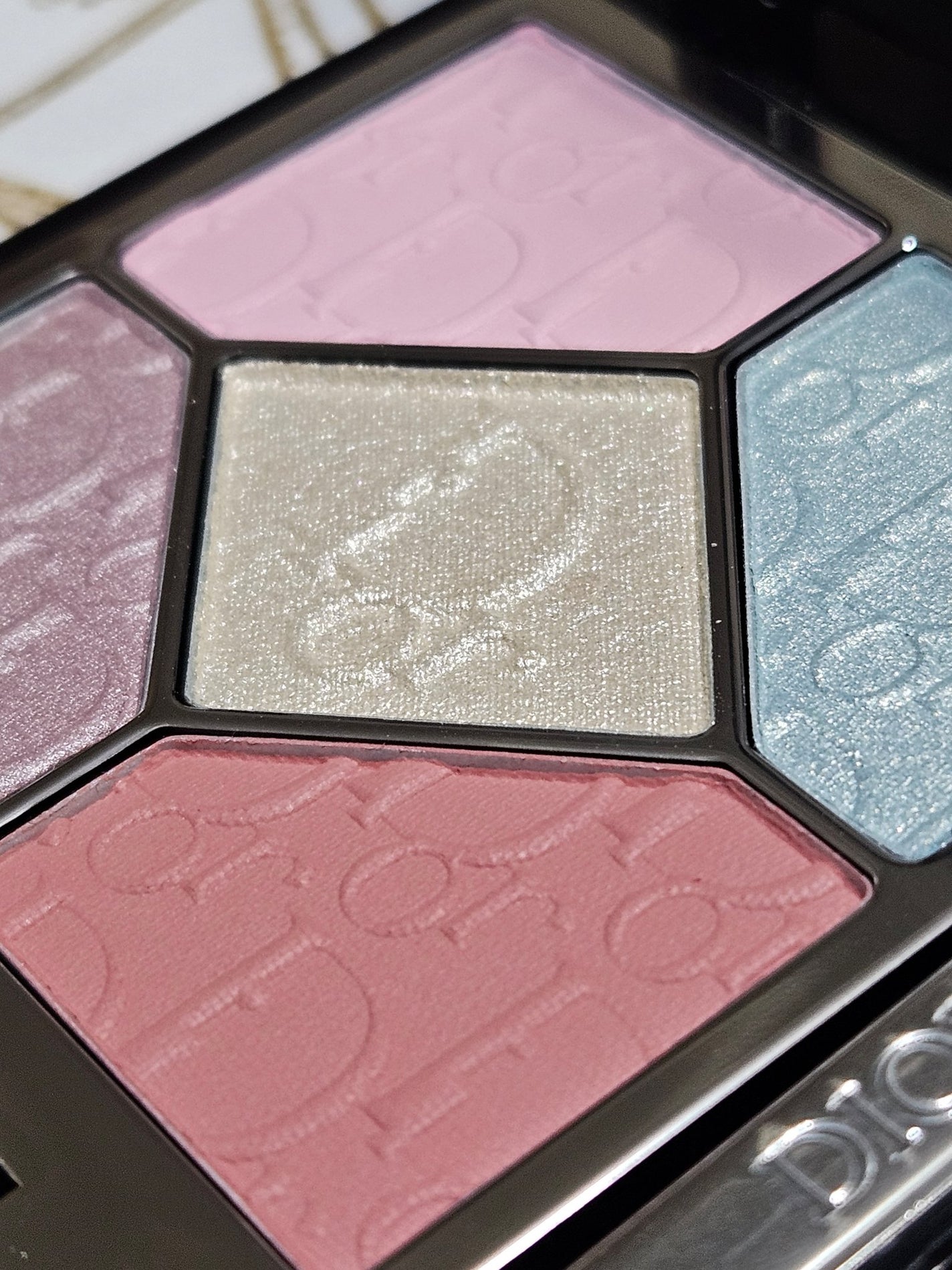 Dior アイシャドウパレット ピンクマニア ディオールショウ サンク クルール|Diorの口コミ - \🩷Dior