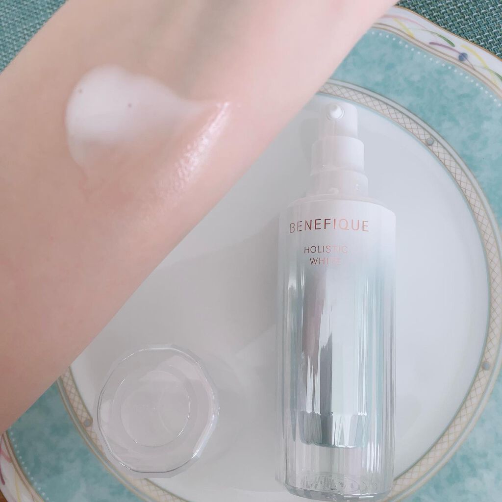 ホリスティックブライト/BENEFIQUE/美容液を使ったクチコミ(4枚目)