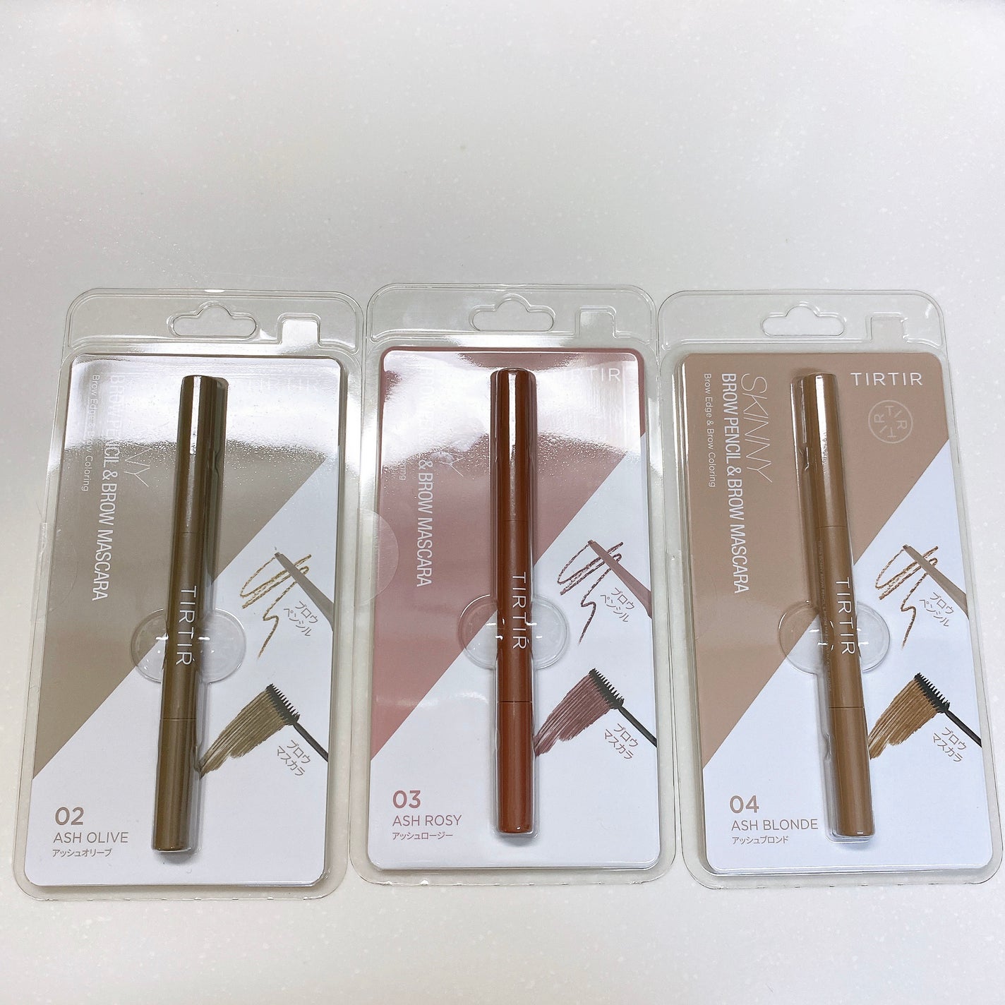 スキニーブロウペンシル&ブロウマスカラ/TIRTIR(ティルティル)/アイブロウペンシルを使ったクチコミ(4枚目)