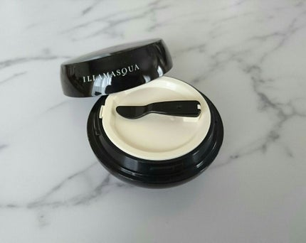 ハイドラヴェイルプライマー/Illamasqua/化粧下地を使ったクチコミ(3枚目)