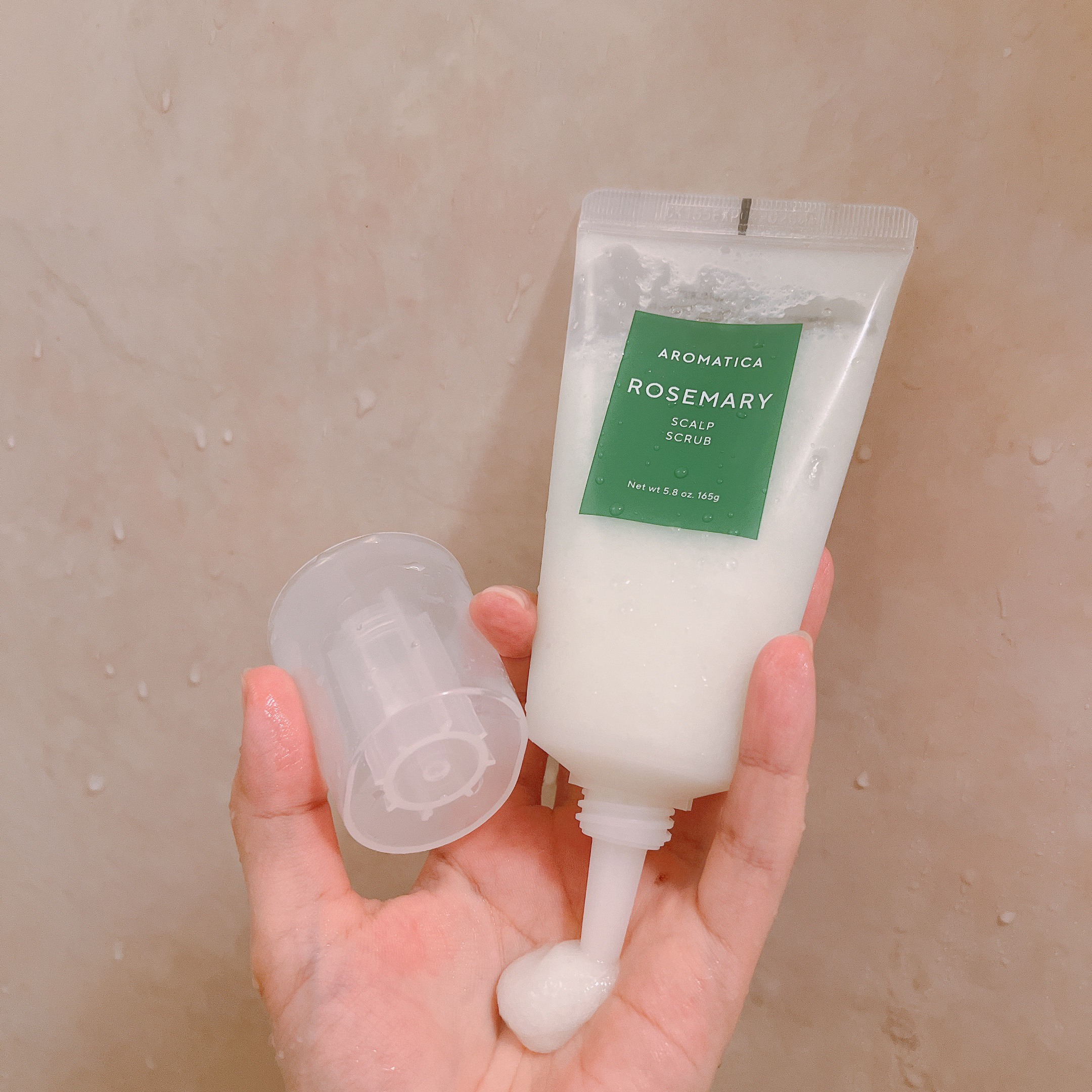 ローズマリー スカルプ スクラブ/AROMATICA/ヘッドスクラブを使ったクチコミ（2枚目）