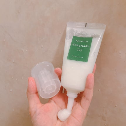 ローズマリー スカルプ スクラブ/AROMATICA/ヘッドスクラブを使ったクチコミ(2枚目)