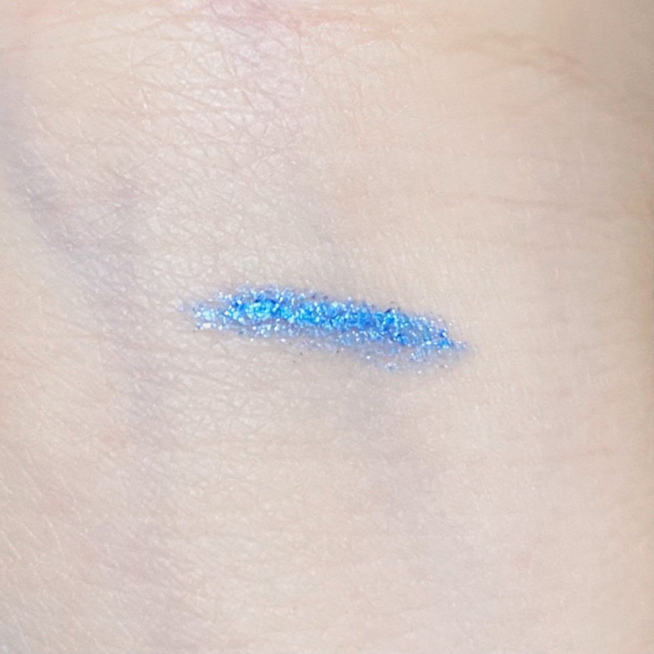 エクスプレスアイシャドーペン/DAISO/スティックアイシャドウを使ったクチコミ(4枚目)