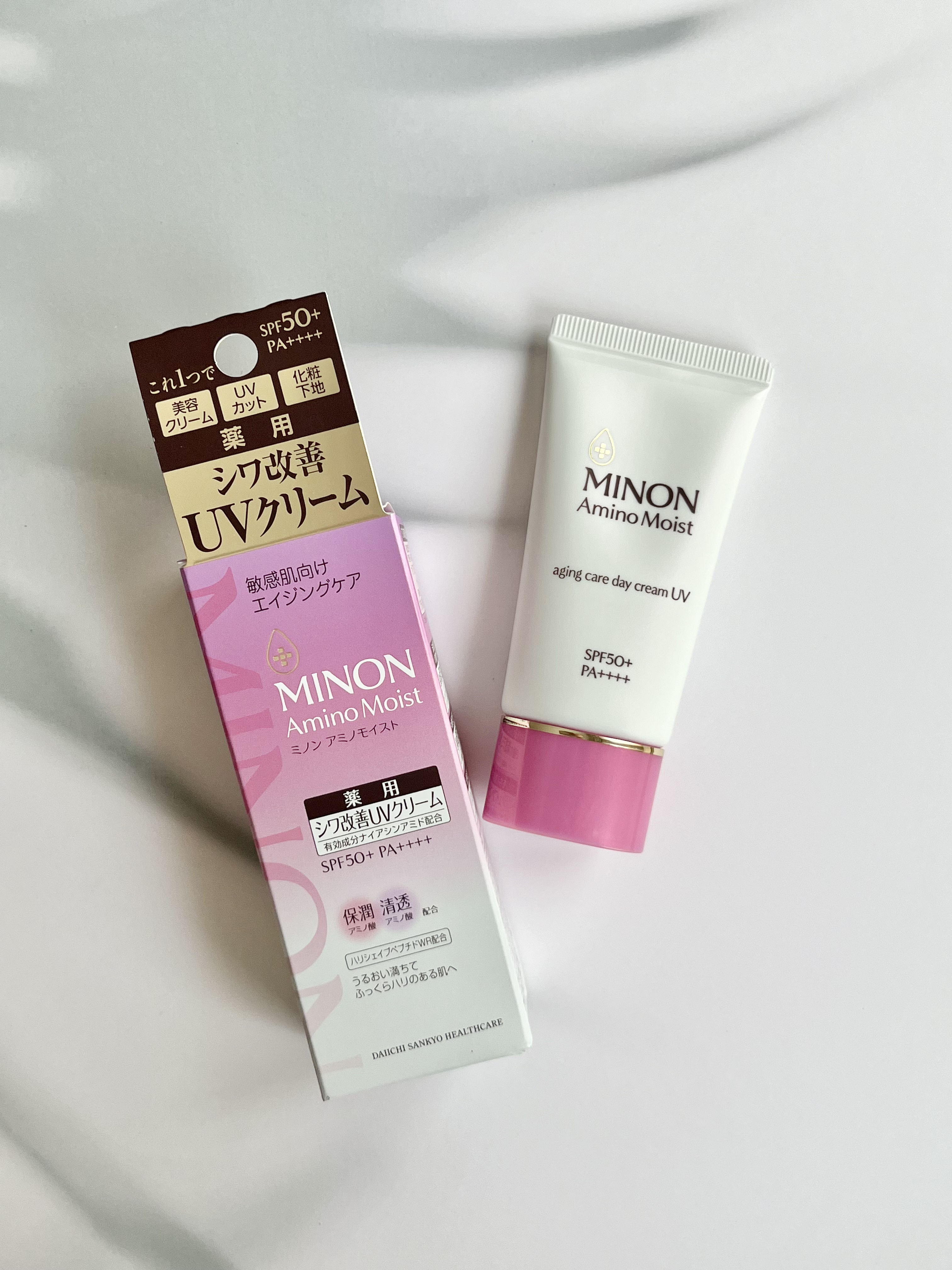 ミノン アミノモイスト
エイジングケア デイクリームUV

化粧水＆乳液を愛用させていただいているミノン
今回初めてエイジングケアラインの商品を
お試しさせていただきました！

シワ改善ができるUVクリーム
【エイジングケア デイクリームU