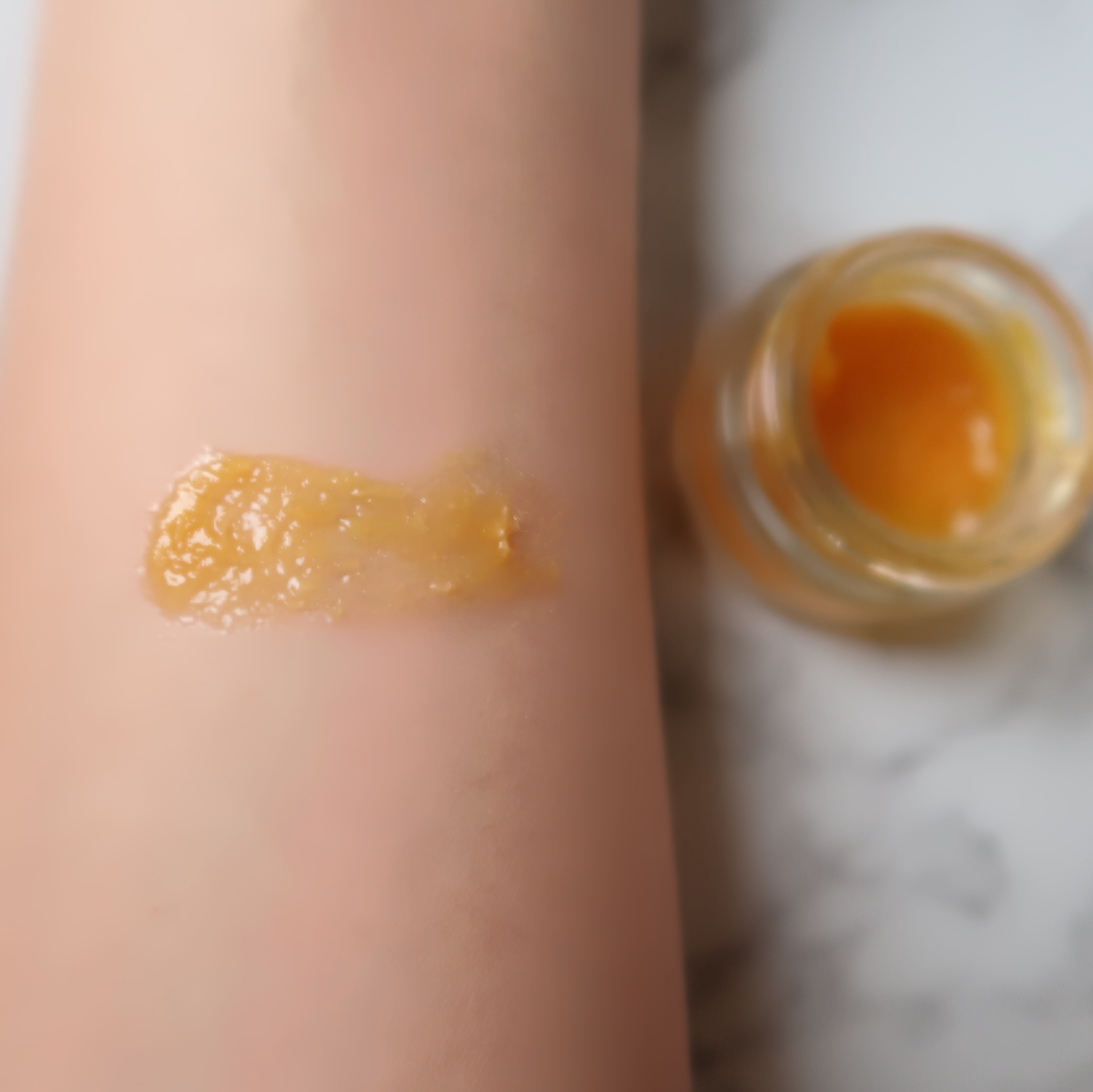 デリシャス＆フルーティー リップスクラブ /L'OCCITANE/リップスクラブを使ったクチコミ（2枚目）