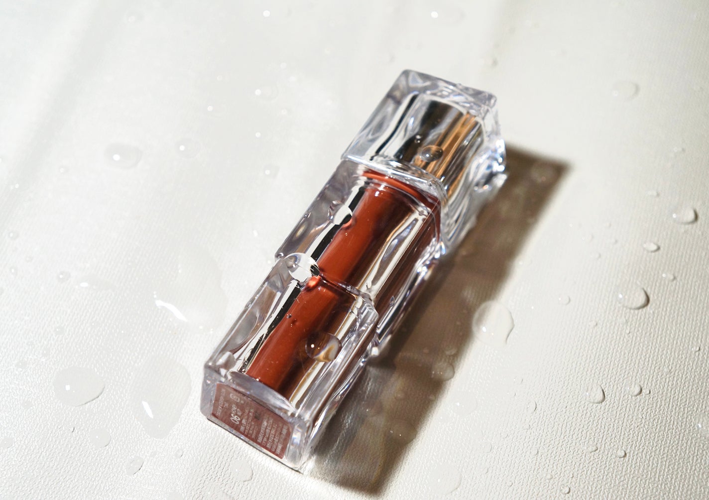 ウォーターリズムグロウティント/TIRTIR(ティルティル)/リップティントを使ったクチコミ(2枚目)