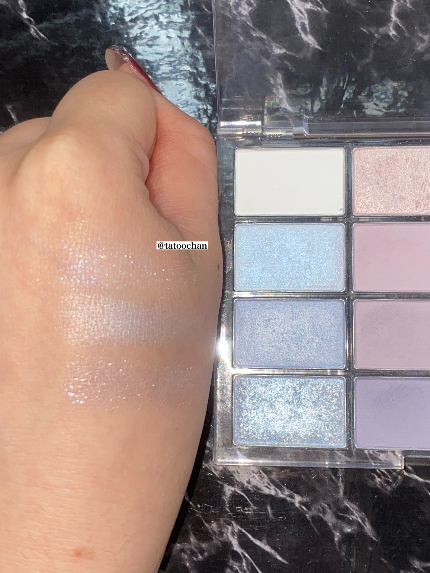 ソフトブラーリングアイパレット/wakemake/アイシャドウパレットを使ったクチコミ(3枚目)