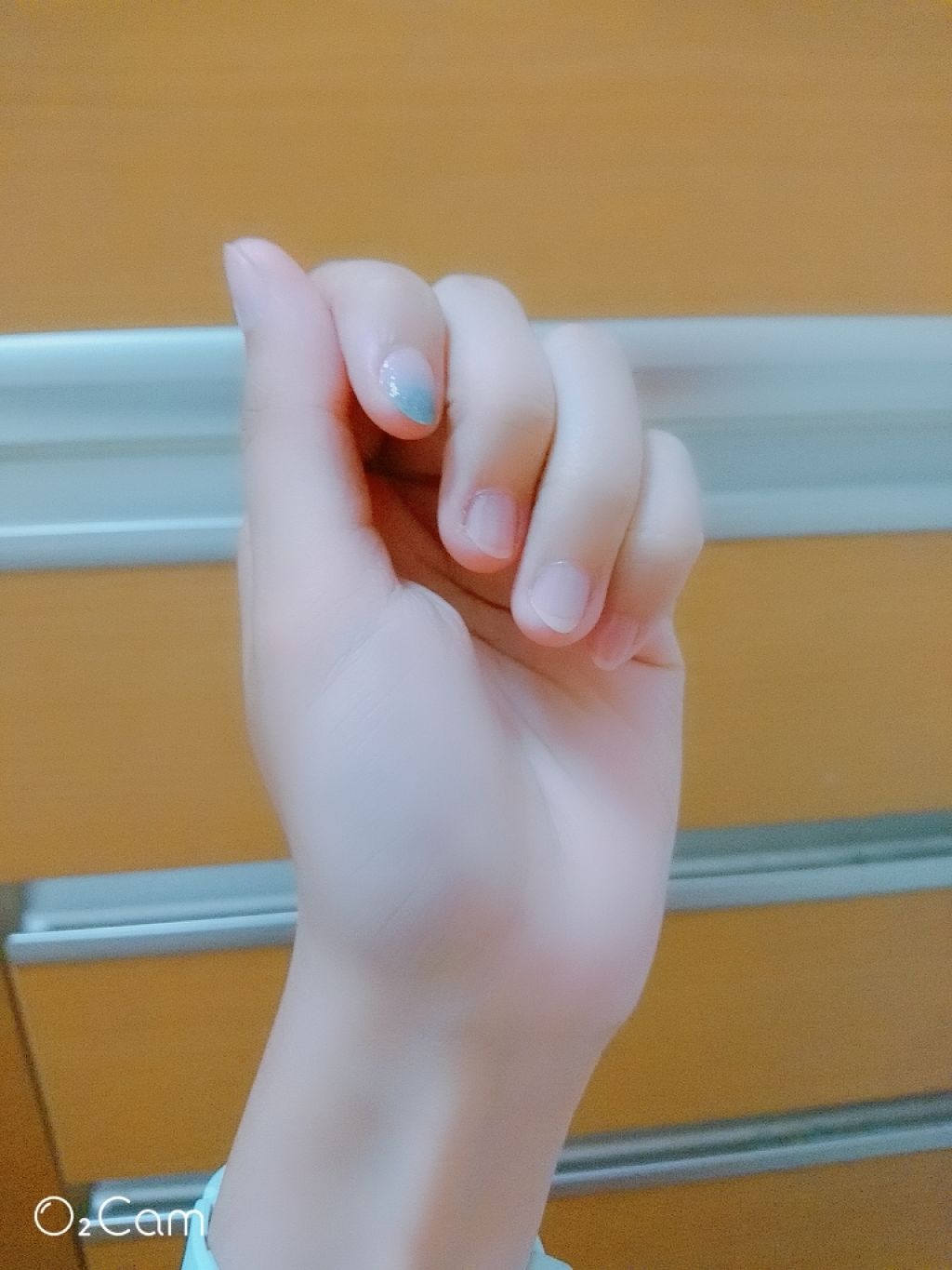 ジェルボリュームトップコート/キャンメイク/ネイルトップコートを使ったクチコミ(2枚目)