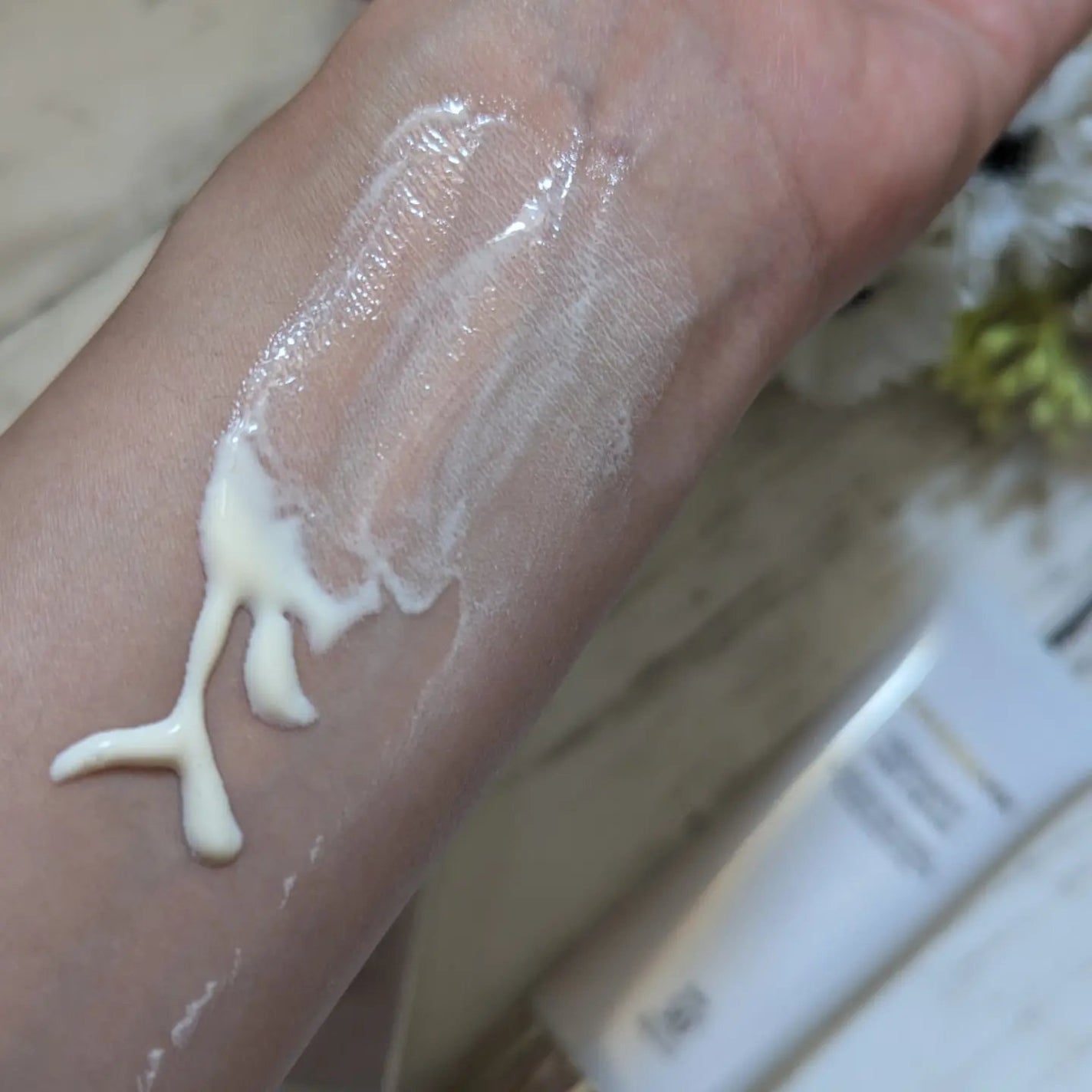 トリートメント デイ クリーム/COVERMARK/日焼け止めクリームを使ったクチコミ(2枚目)