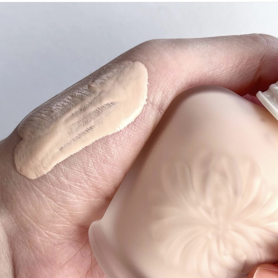 プロテクティング ファンデーション プライマー		/PAUL & JOE BEAUTE/化粧下地を使ったクチコミ（3枚目）