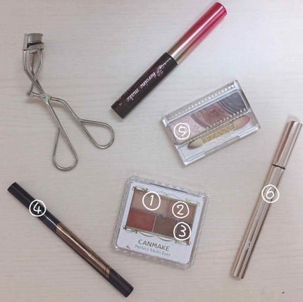 パーフェクトマルチアイズ/キャンメイク/アイシャドウパレットを使ったクチコミ(4枚目)