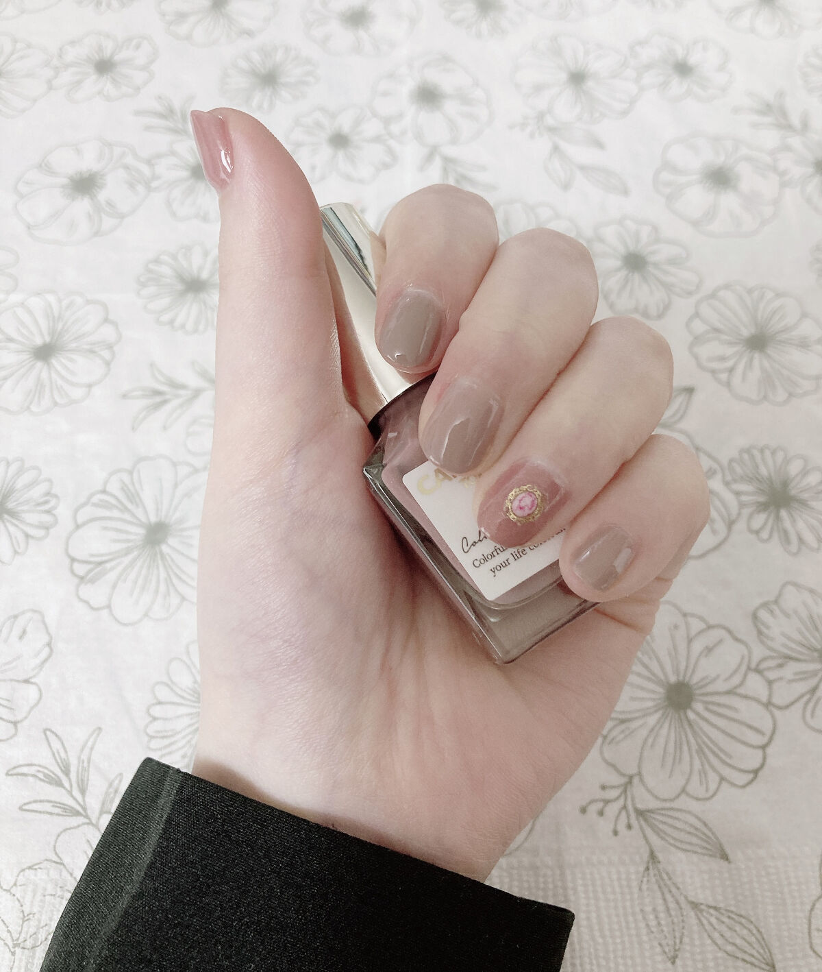 カラフルネイルズ/キャンメイク/マニキュアを使ったクチコミ（1枚目）