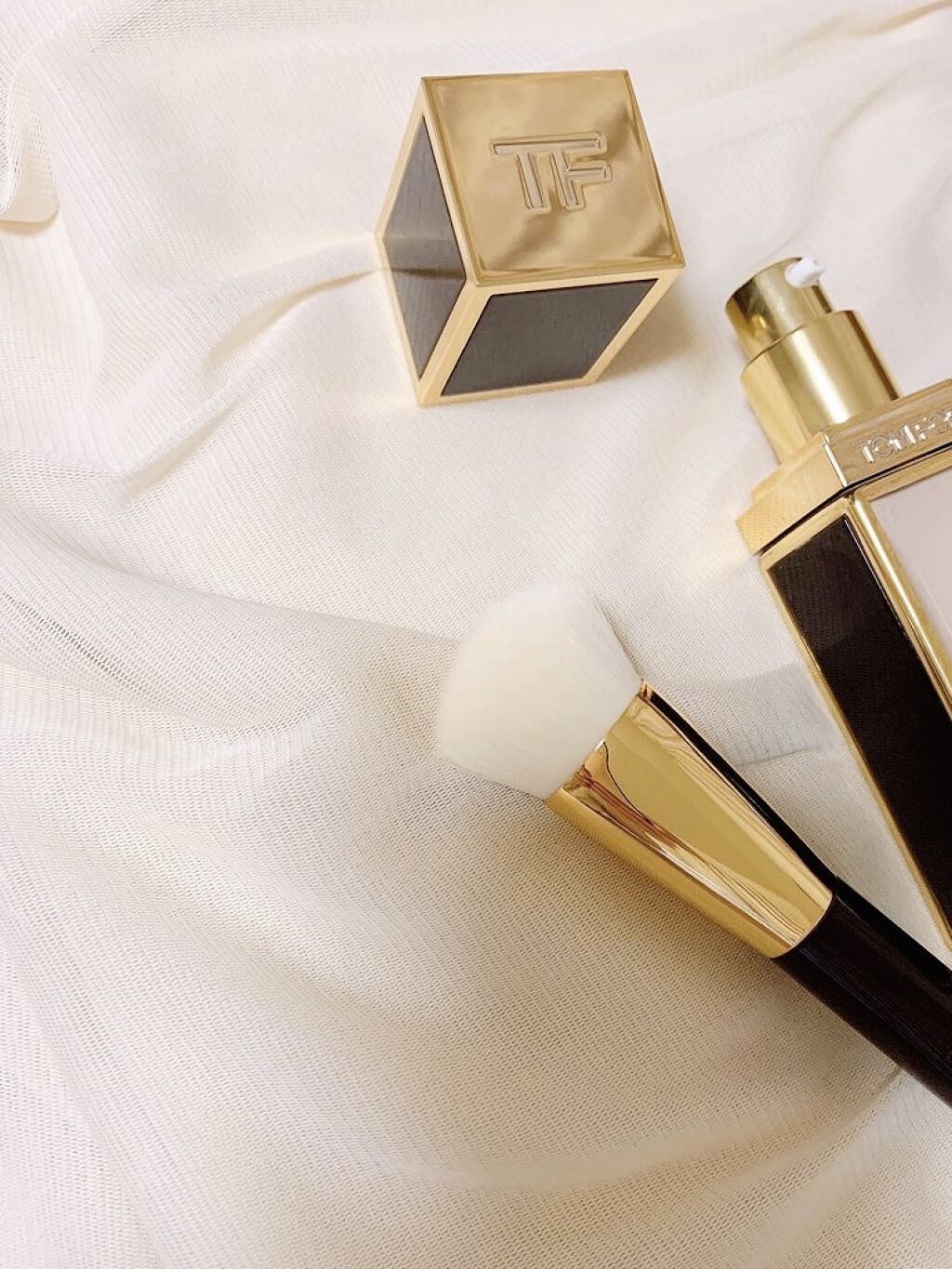 TOM FORD リキッドファンデーション アーキテクチャー ソフト マット ブラーリング ファンデーション