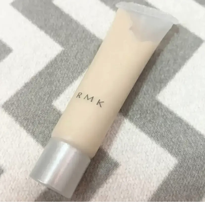 RMK スムースフィット ポアレスベース/RMK/化粧下地を使ったクチコミ（1枚目）