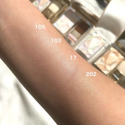 ル・レオスールデクラ /クレ・ド・ポー ボーテ/パウダーハイライトを使ったクチコミ(7枚目)