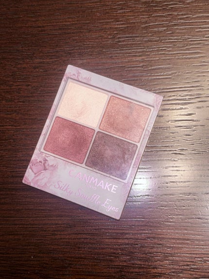シルキースフレアイズ/キャンメイク/アイシャドウパレットを使ったクチコミ(2枚目)