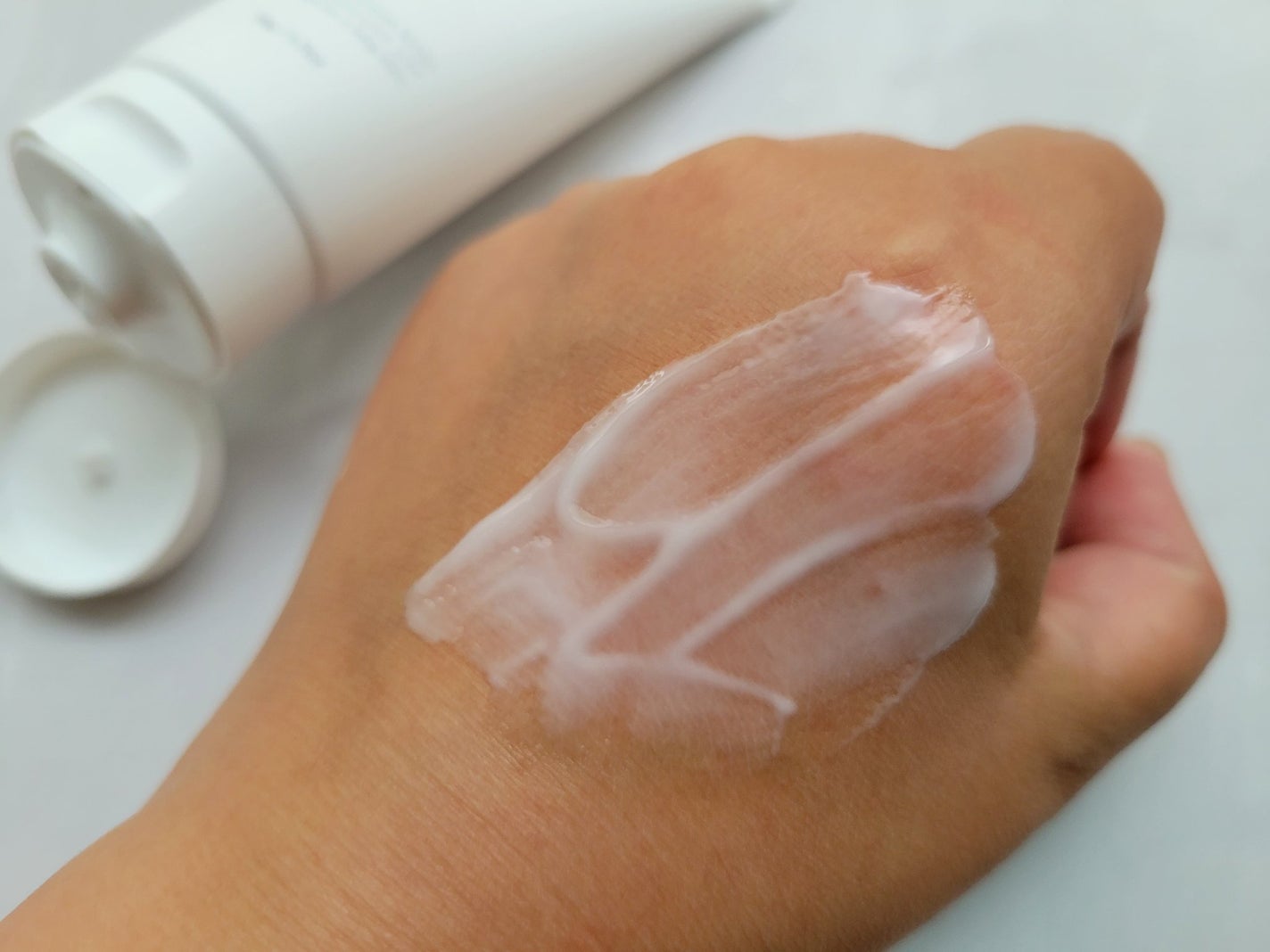 RF ハイドレーティングクリーム/PLUEST/フェイスクリームを使ったクチコミ(4枚目)