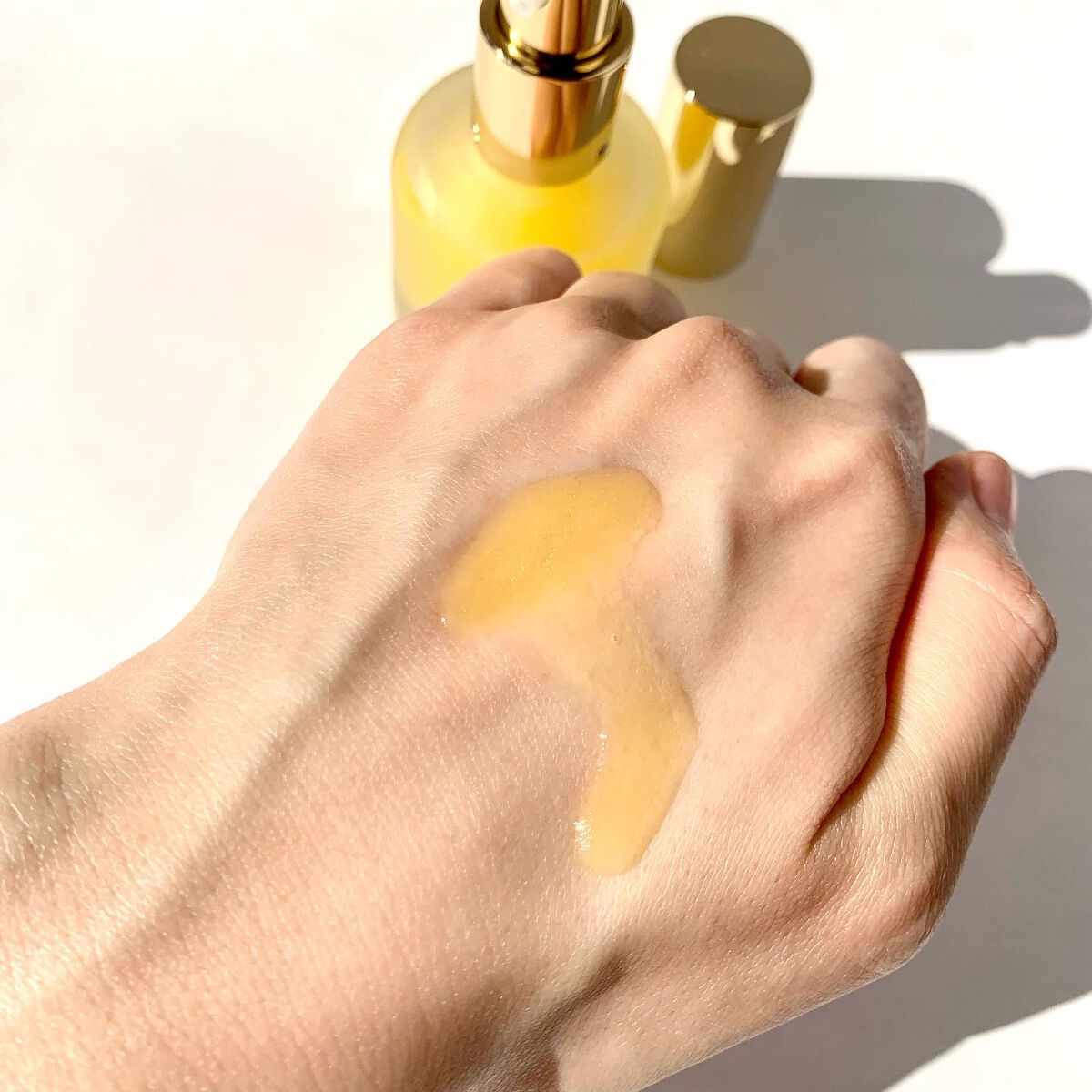 ホワイトトリュフダブルレイヤーリバイタライジングセラム/ダルバ/美容液を使ったクチコミ(7枚目)