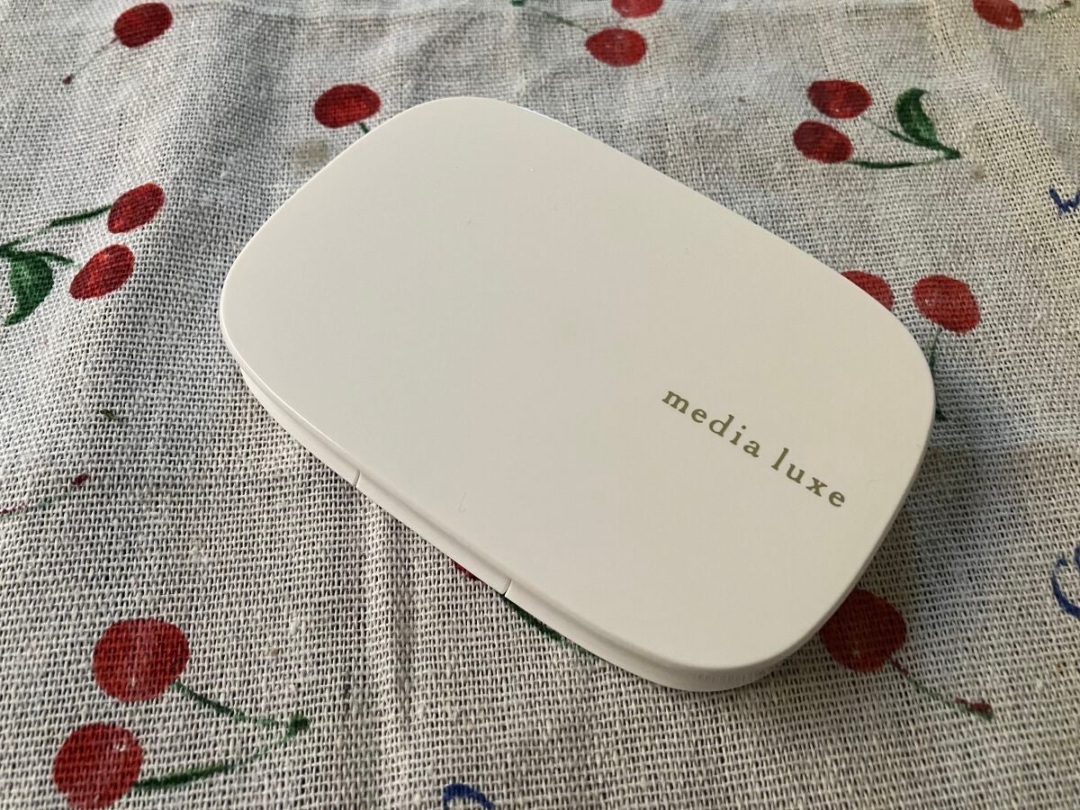 パウダーファンデーション/media luxe/パウダーファンデーションを使ったクチコミ(3枚目)