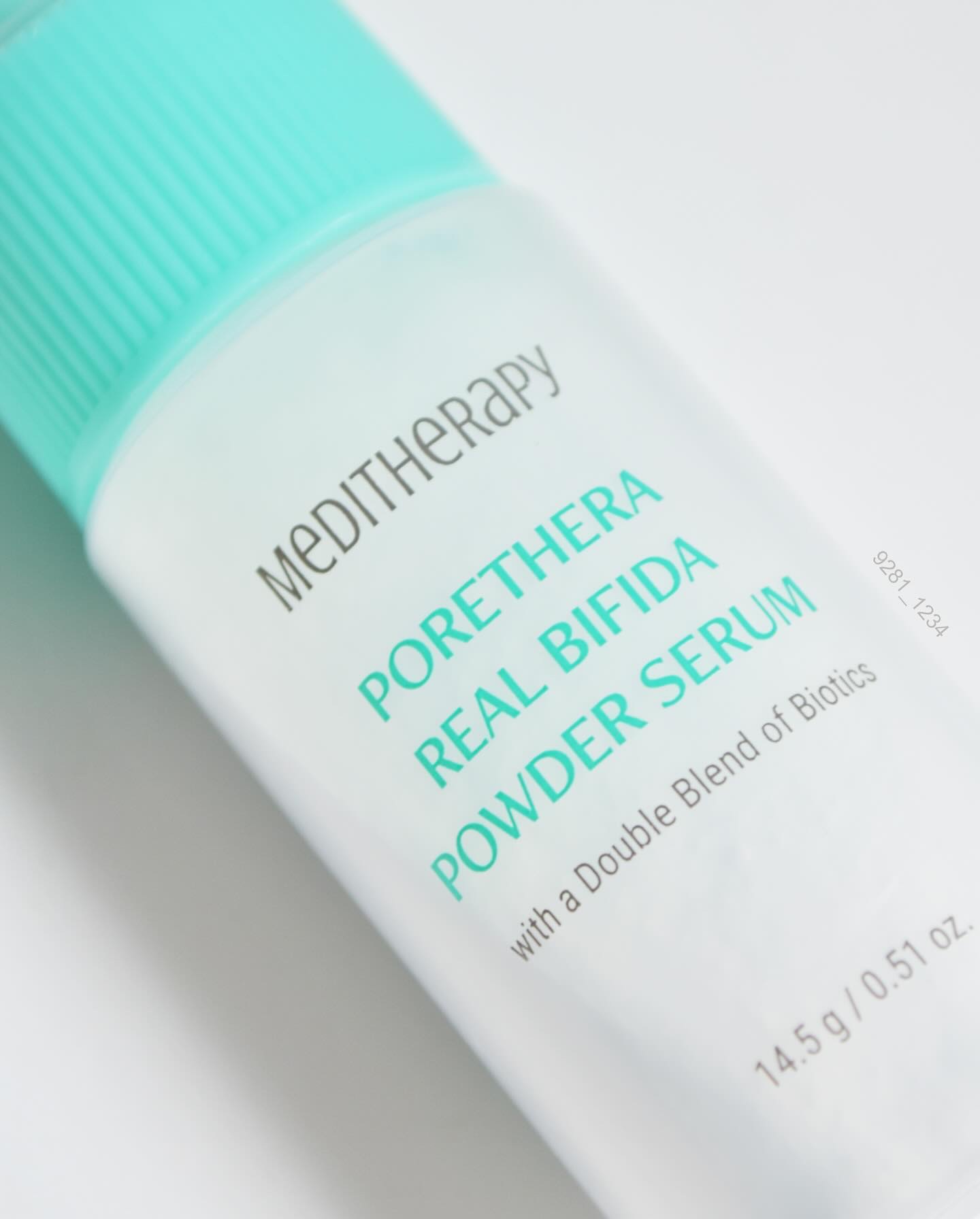 ポアセラリアルビフィダパウダーセラム/MEDITHERAPY/美容液を使ったクチコミ（2枚目）