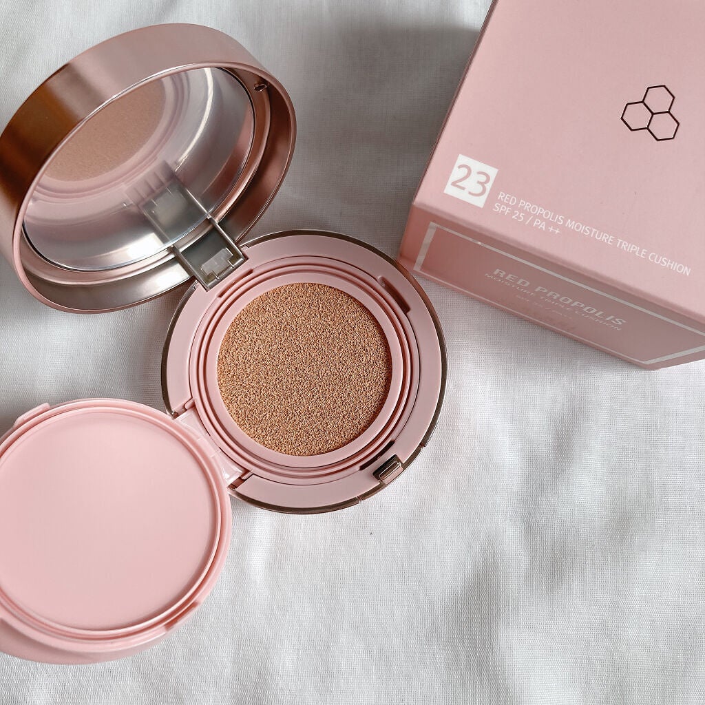 RED PROPOLIS MOISTURE TRIPLE CUSHION/SERENDI BEAUTY/クッションファンデーションを使ったクチコミ(4枚目)