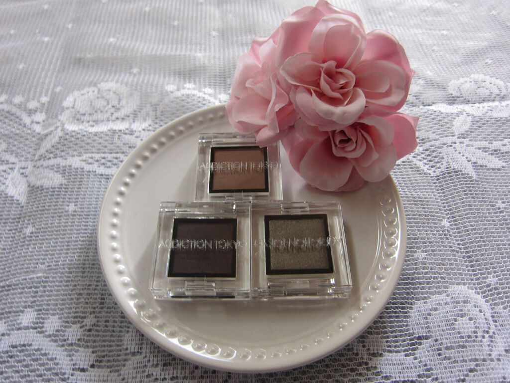 アディクション ザ アイシャドウ パール/ADDICTION/単色アイシャドウを使ったクチコミ(2枚目)