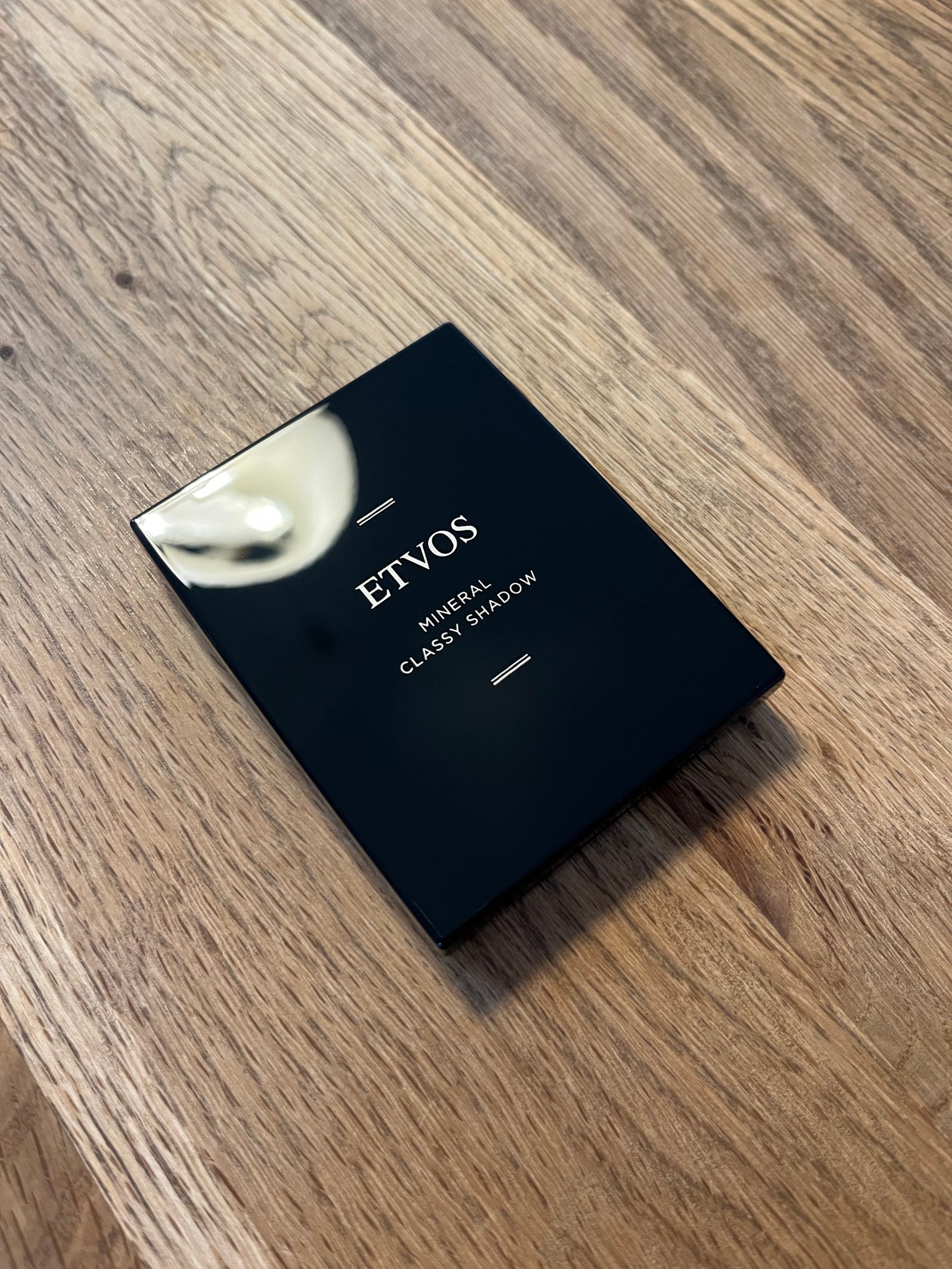 ミネラルクラッシィシャドー/エトヴォス/アイシャドウパレットを使ったクチコミ(2枚目)