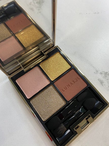 アイカラーレーション/LUNASOL/アイシャドウパレットを使ったクチコミ(2枚目)