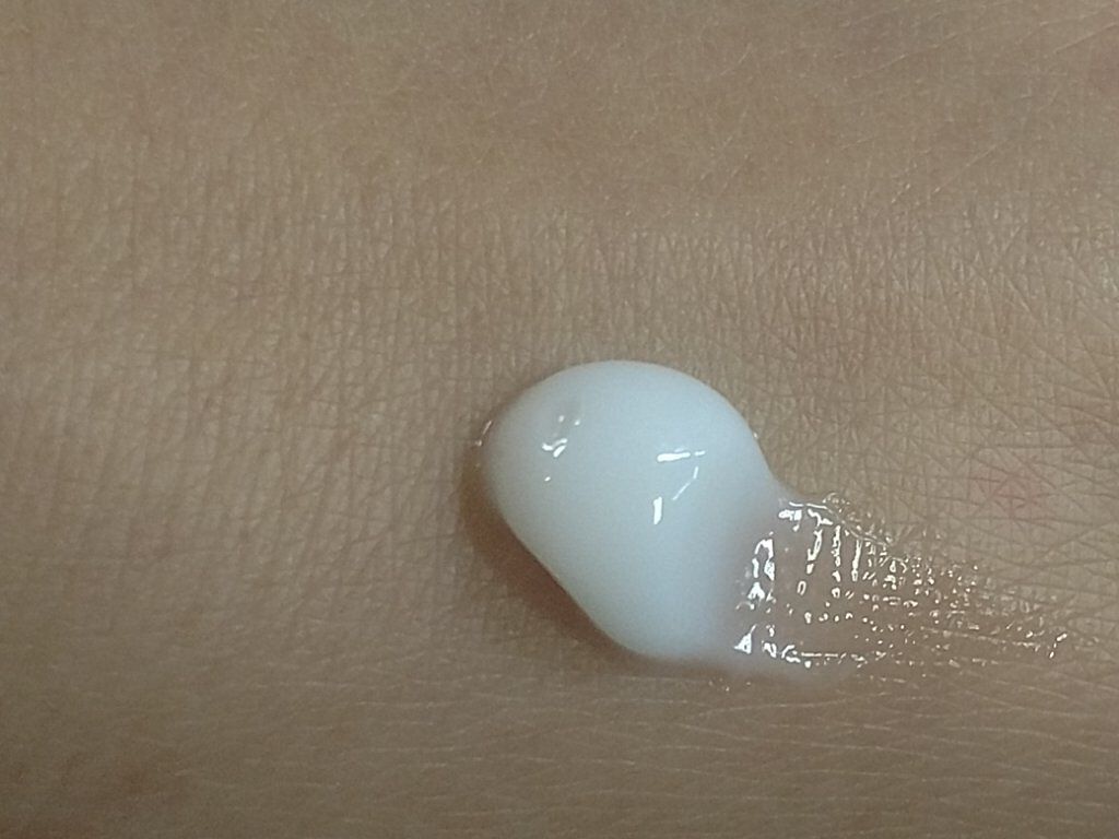 薬用ホワイトニング ハンドクリーム モイストジェル/コエンリッチQ10/ハンドクリームを使ったクチコミ（3枚目）