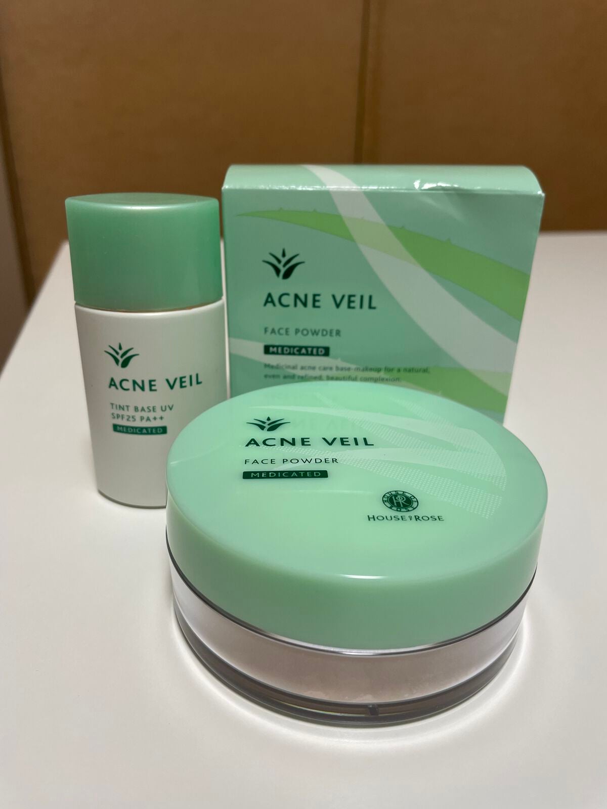 アクネヴェール フェースパウダー/ハウス オブ ローゼ/ルースパウダーを使ったクチコミ(1枚目)