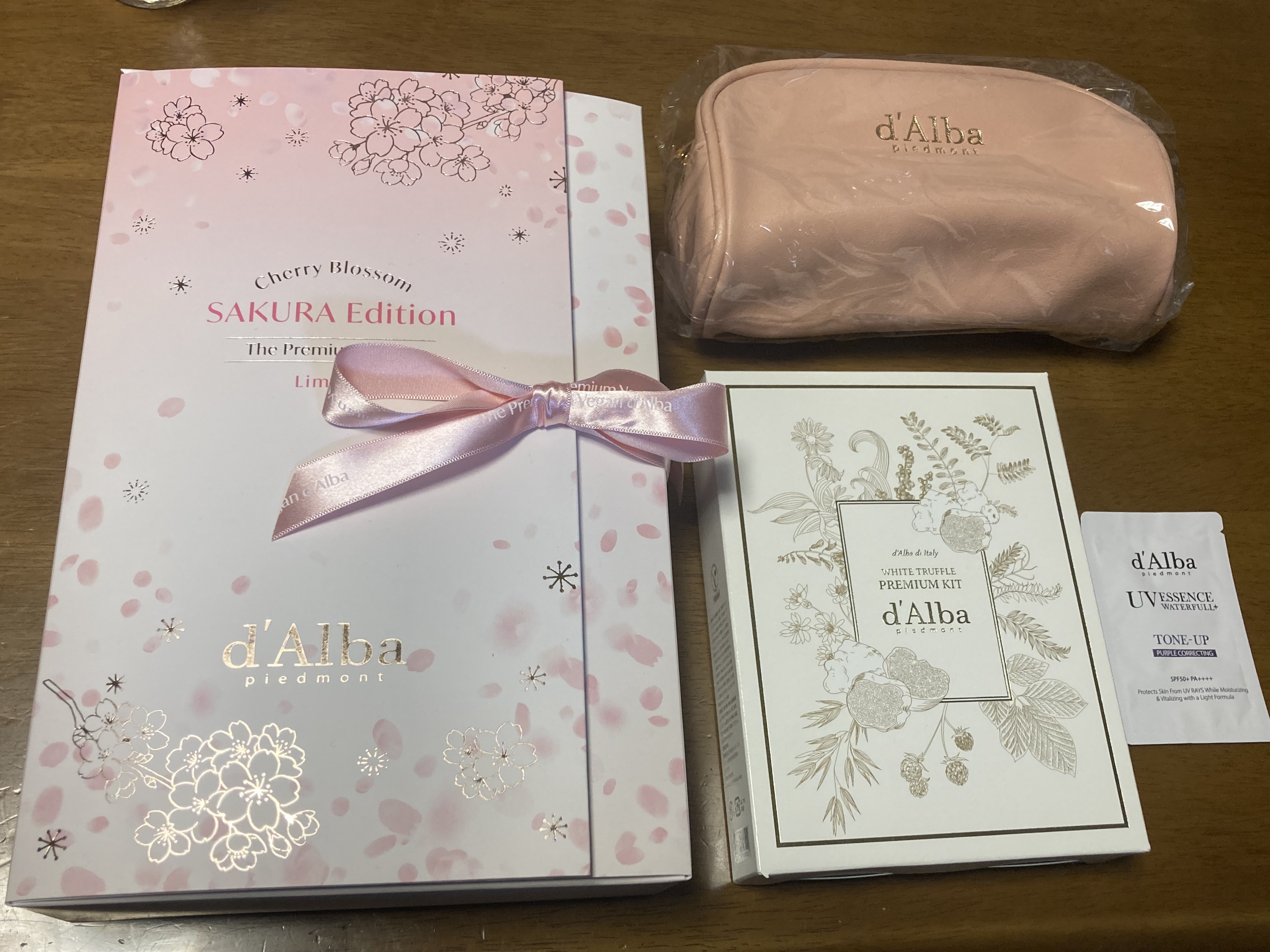 オールデイセラムメイクアップフィクサー/ダルバ/フィックスミストを使ったクチコミ（1枚目）