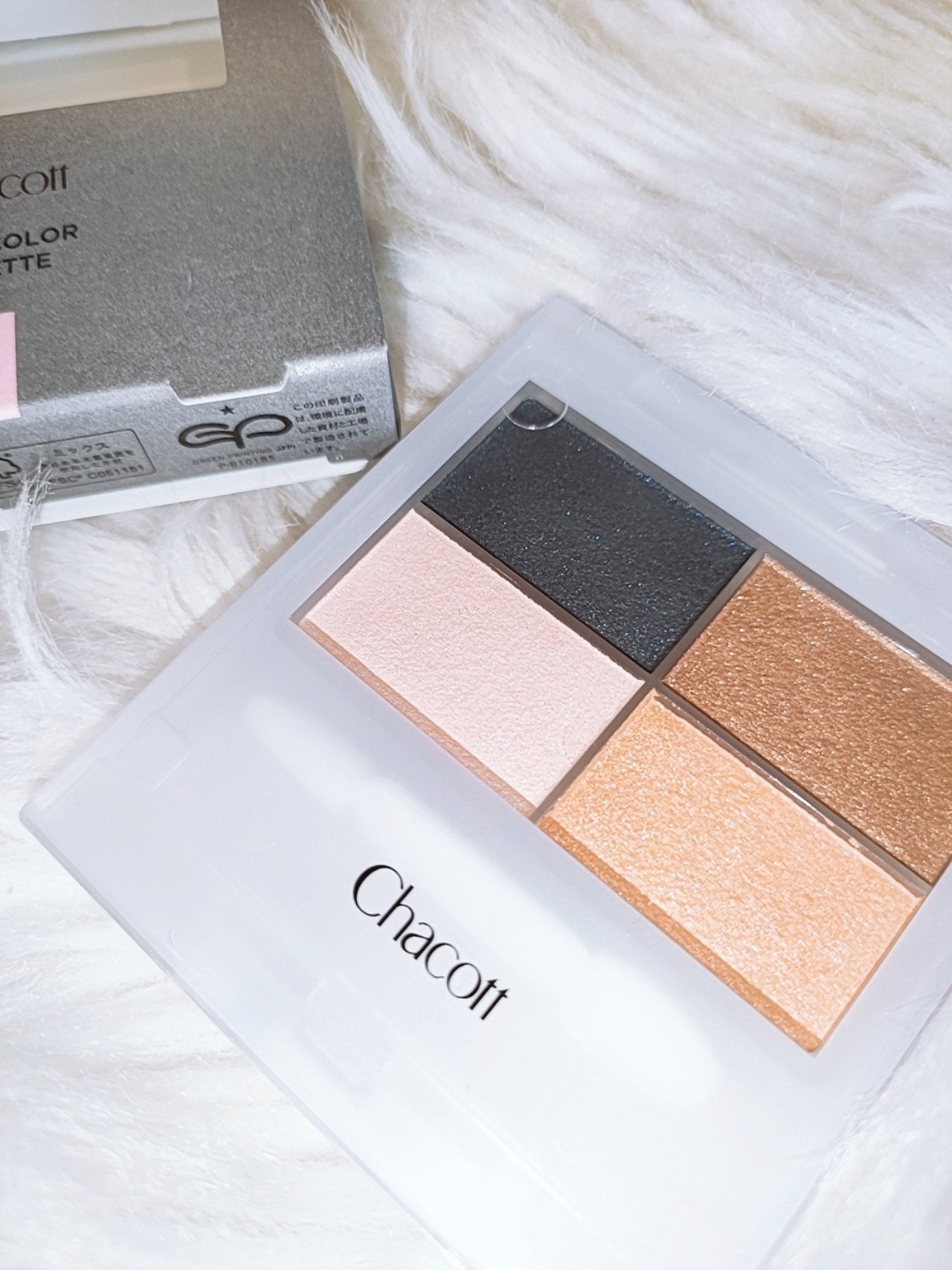 フェイスカラーパレット/チャコット・コスメティクス/アイシャドウパレットを使ったクチコミ(1枚目)