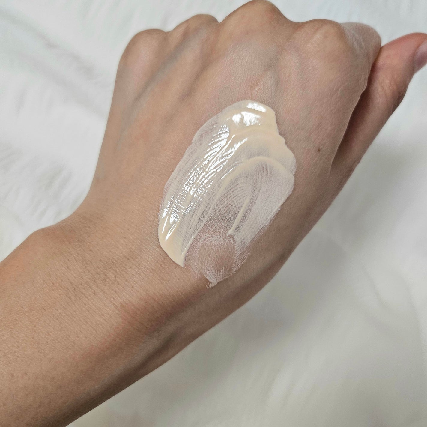 モチベートユアスキン/excel/化粧下地を使ったクチコミ(3枚目)