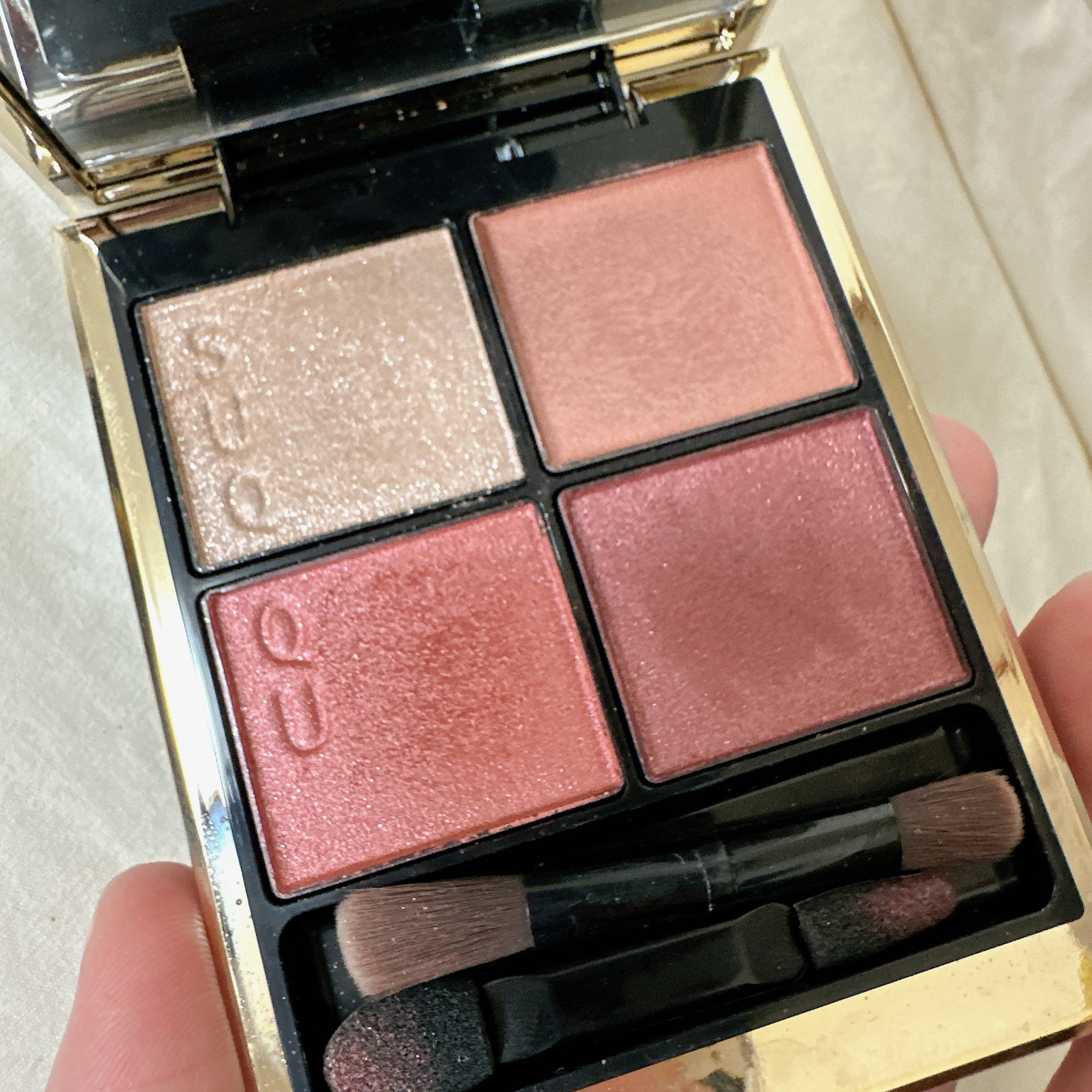 シグニチャー カラー アイズ/SUQQU/アイシャドウパレットを使ったクチコミ（1枚目）