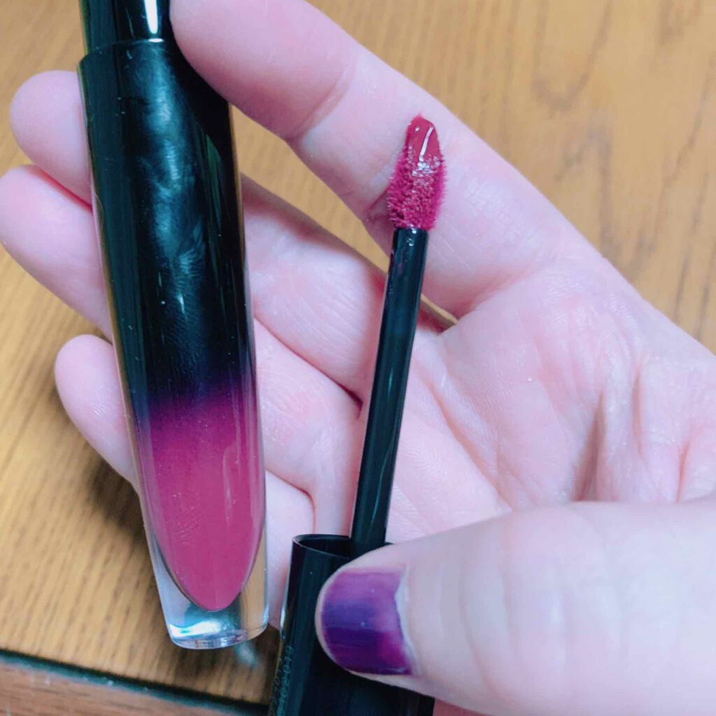 ブリリアントシグネチャー/ロレアル パリ/口紅を使ったクチコミ(2枚目)